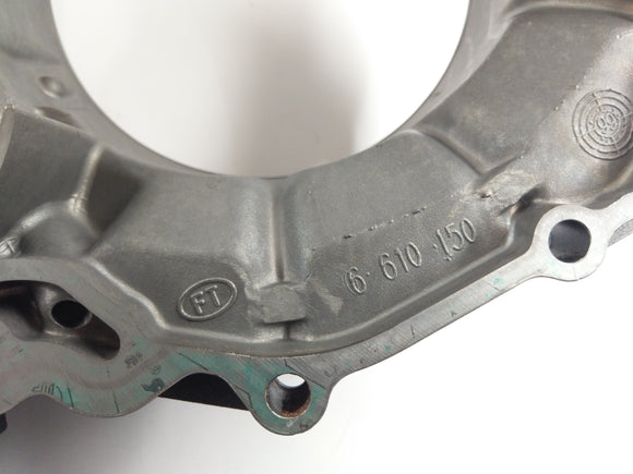 Aprilia RST 1000 Futura [2004] - Lid sprzęgła wewnątrz pokrywki silnika