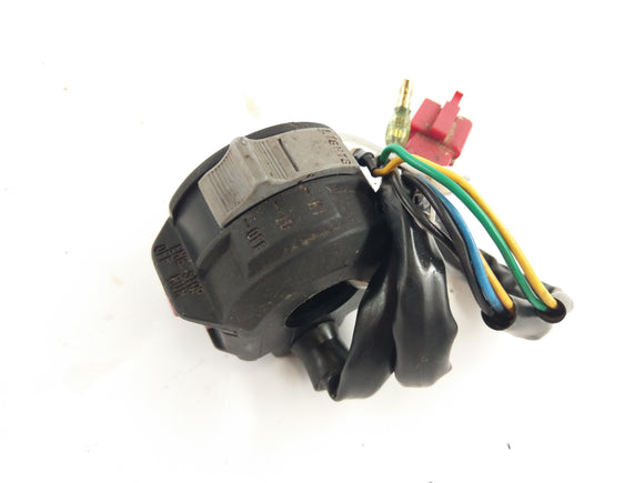 ヤマハYFS 200ブラスター[1995]  - ハンドルバーフィッティングハンドルバースイッチ