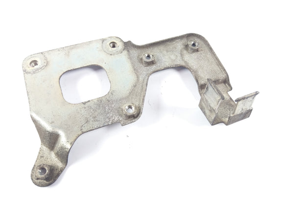 Honda NTV 650 RC33 - retaining plate