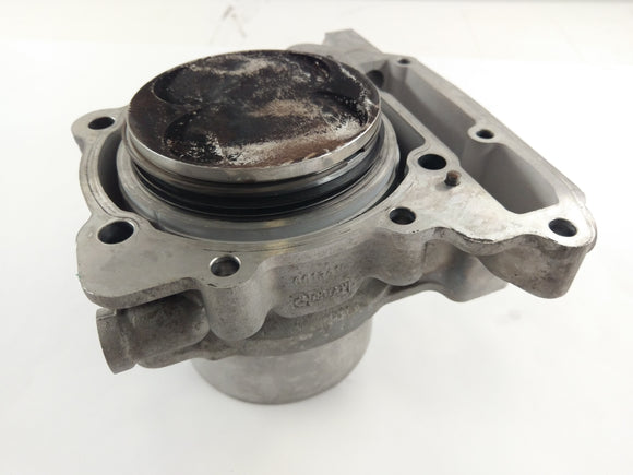 Aprilia RST 1000 FUTURA [2004] - Cilindro con pistoni