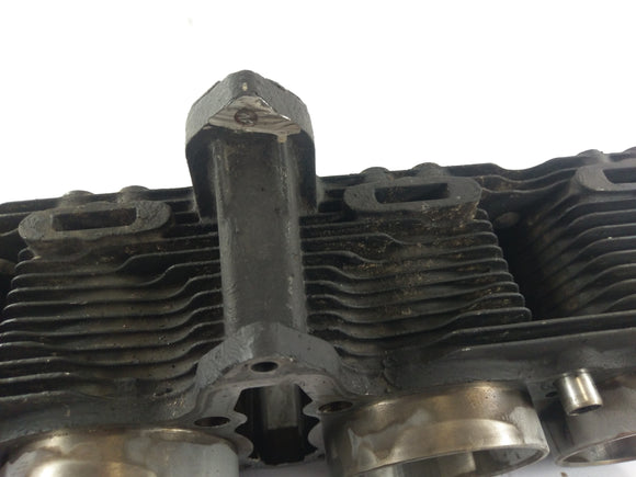 Suzuki GSF 1200 S GV75A [1998] - válec s písty