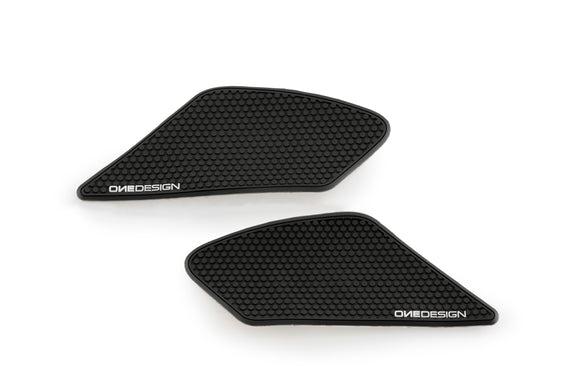 DUCATI MONSTER 821 DARK [2016] – Sidotankskydd – Svart