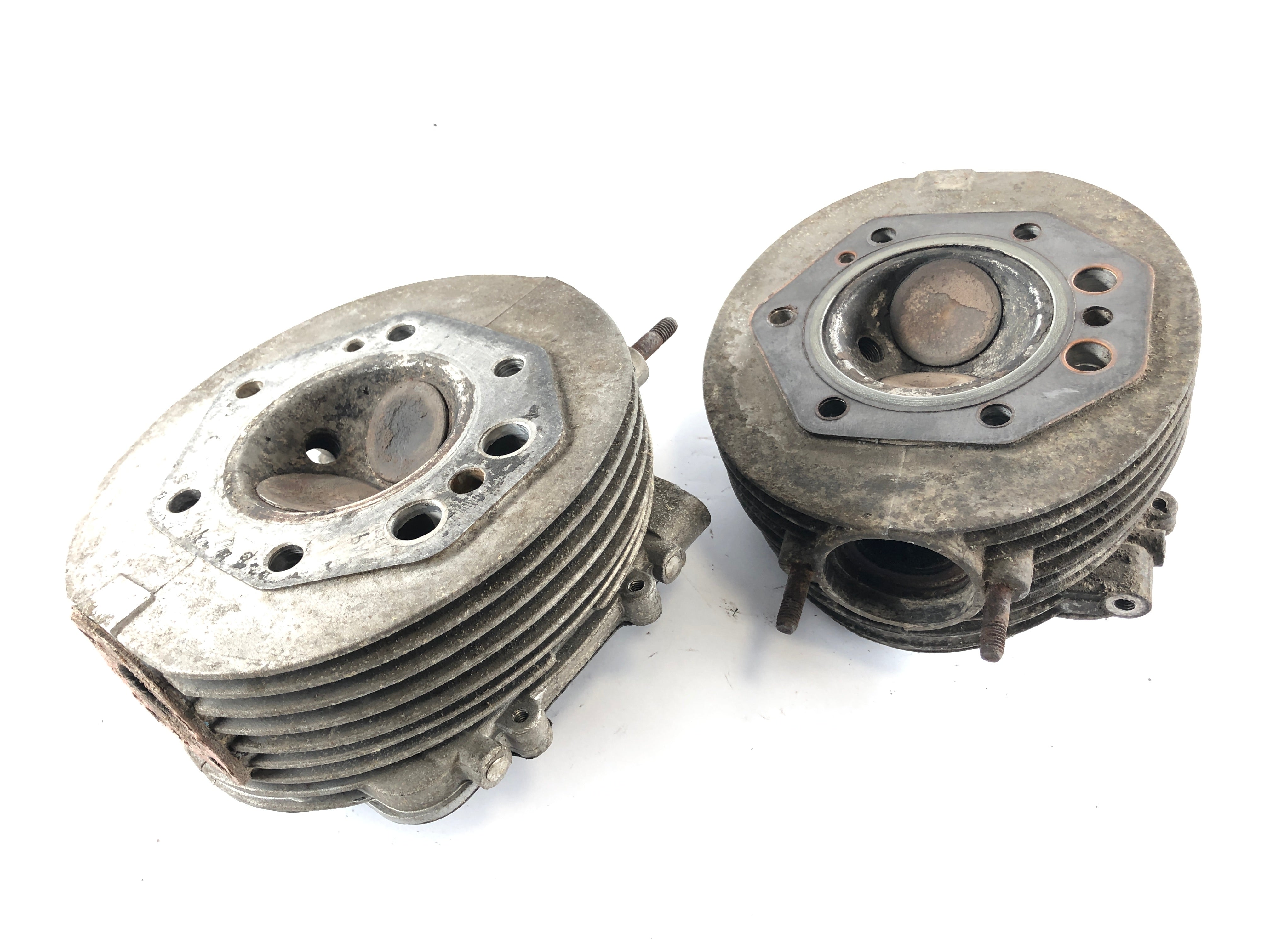 Moto Guzzi 850-T3 VD [1979] - Cylinder Head Set Pair