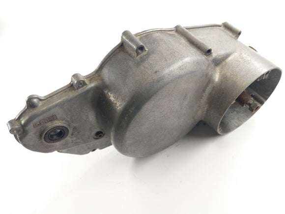 Suzuki GT 550 [1978] - Крышка двигателя с соединением крышки