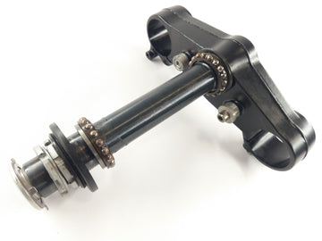 Aprilia RST 1000 Futura [2004] - Fork Bridge poniżej - 0