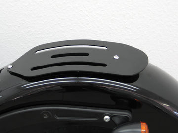 Harley Davidson Softail Slim [2012-2017] -Passenger Rack lavet af metalplader, sort