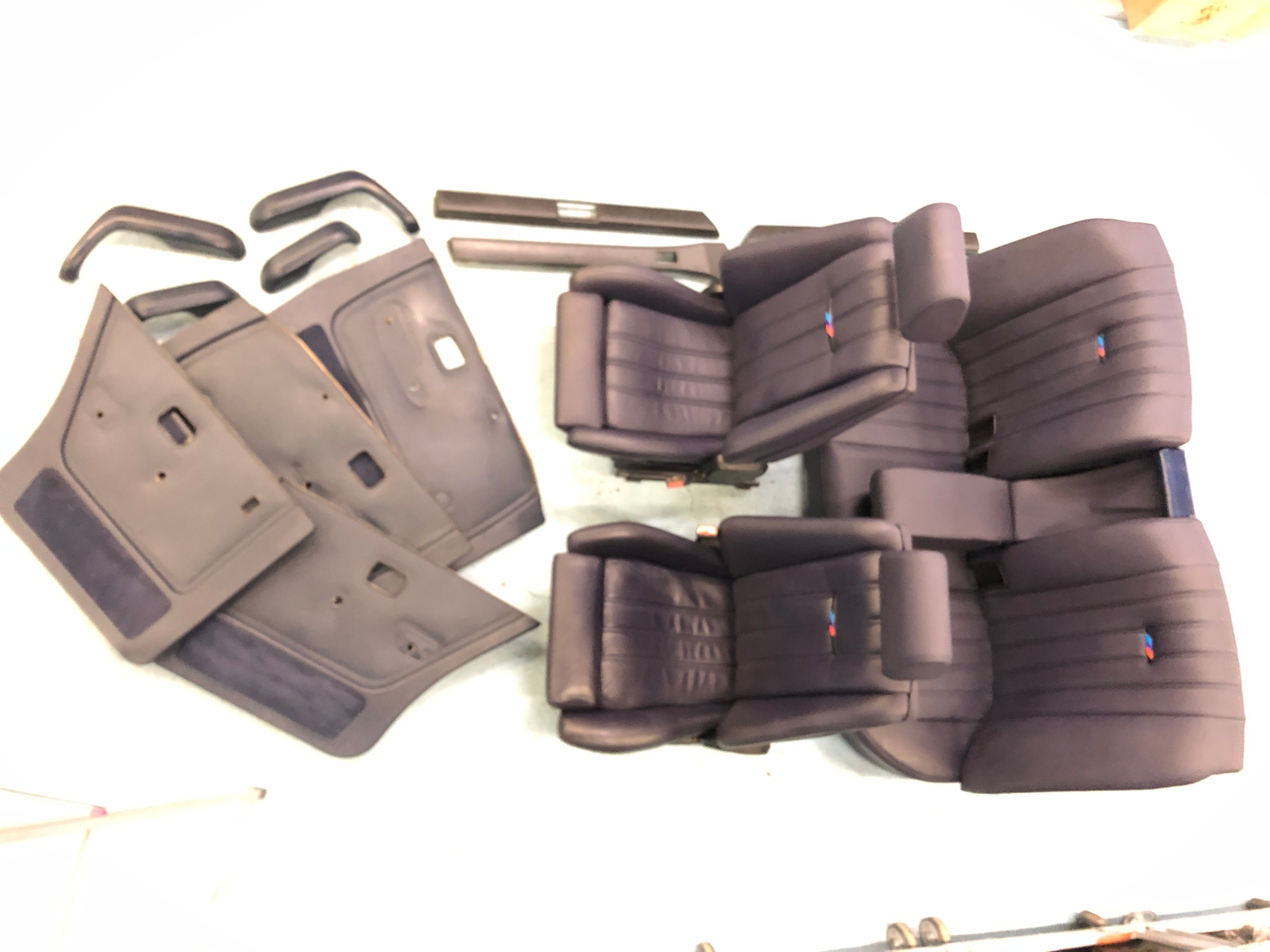 BMW M 535i E28 [1986] - Electrically adjustable seats front rear door panels set