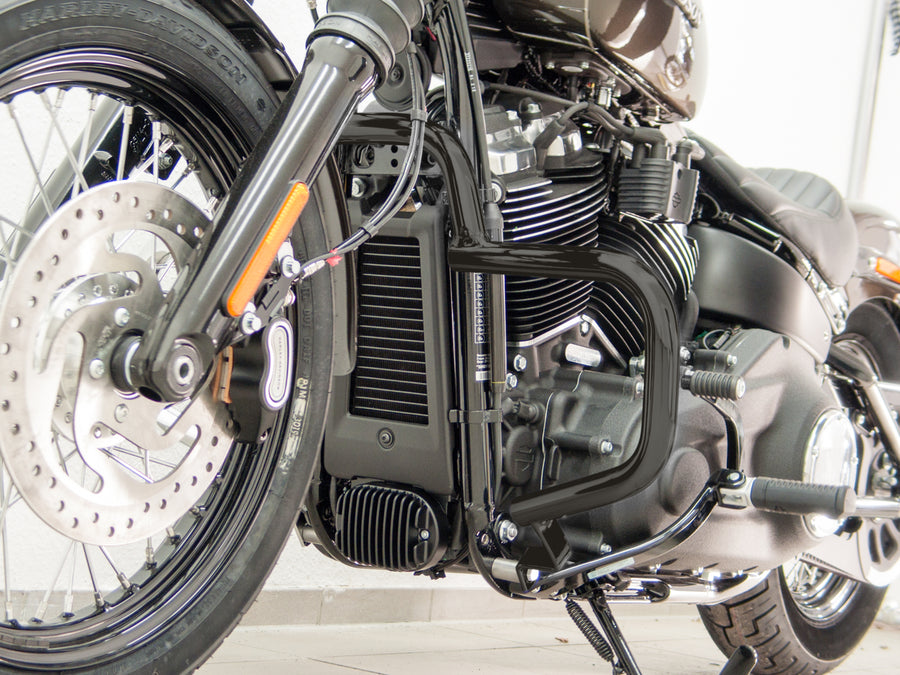 Harley Davidson Softail (Milwaukee-Eight 107/114) [2018] - Schutzbügel, aus 32 mm Rohr, flache Form, schwarz