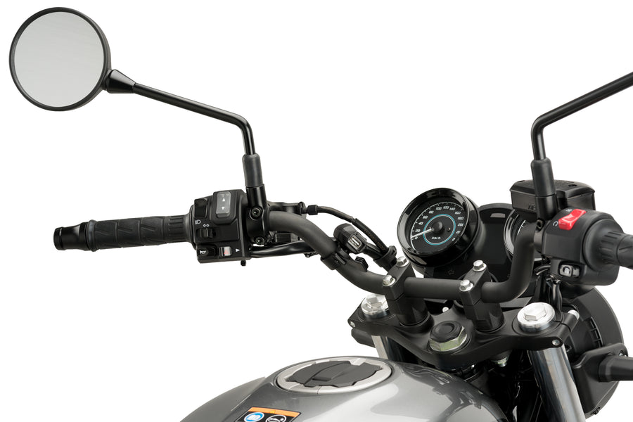 KTM RC 390 [2025] – Ladebuchse – Schwarz