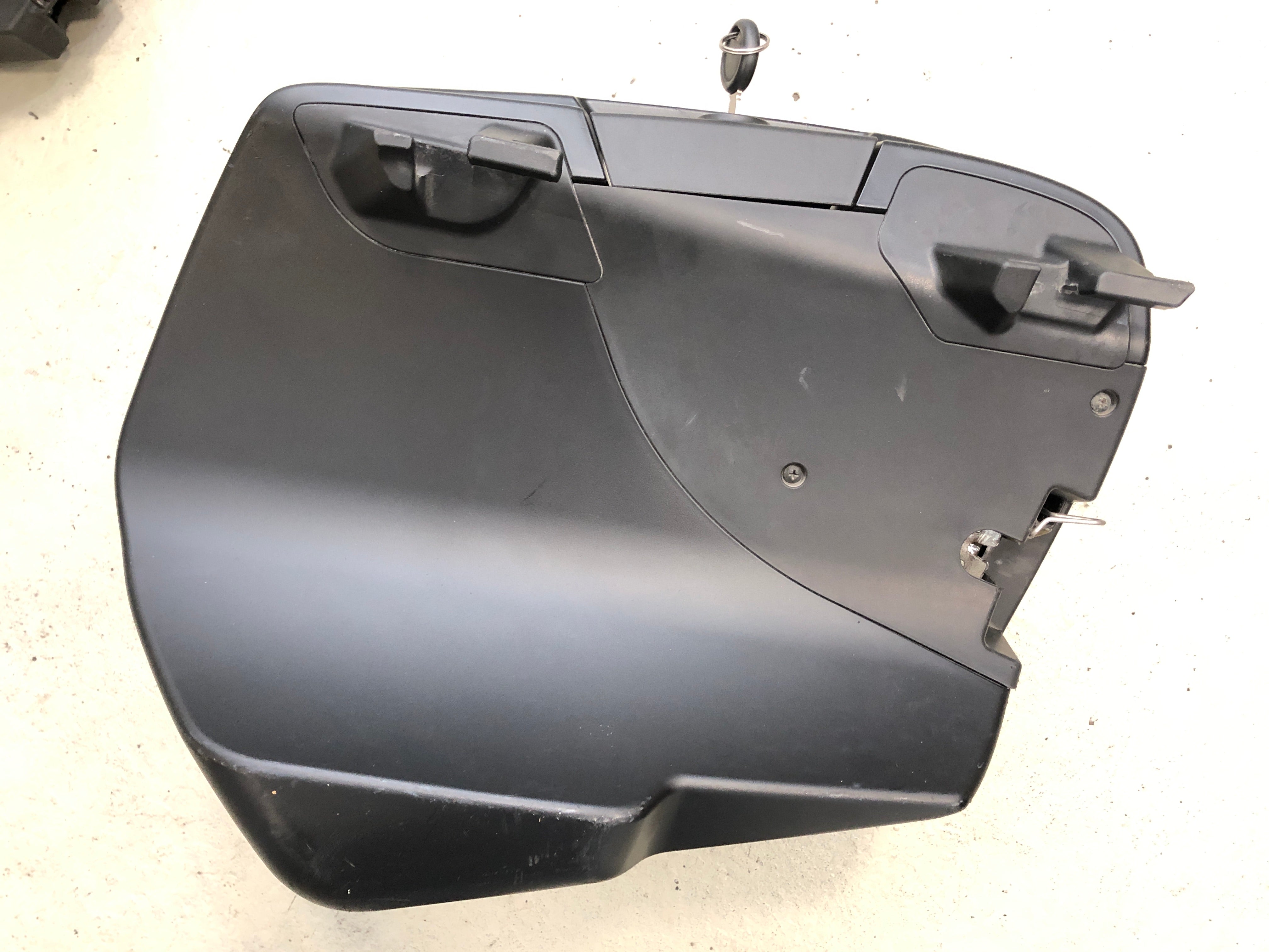 Moto Guzzi Stelvio 1200 8V [2011] - Suitcase set with scratches