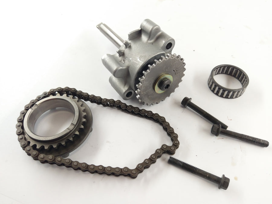 Triumph Speed ​​Triple 955i T595N [2002] - oljepump