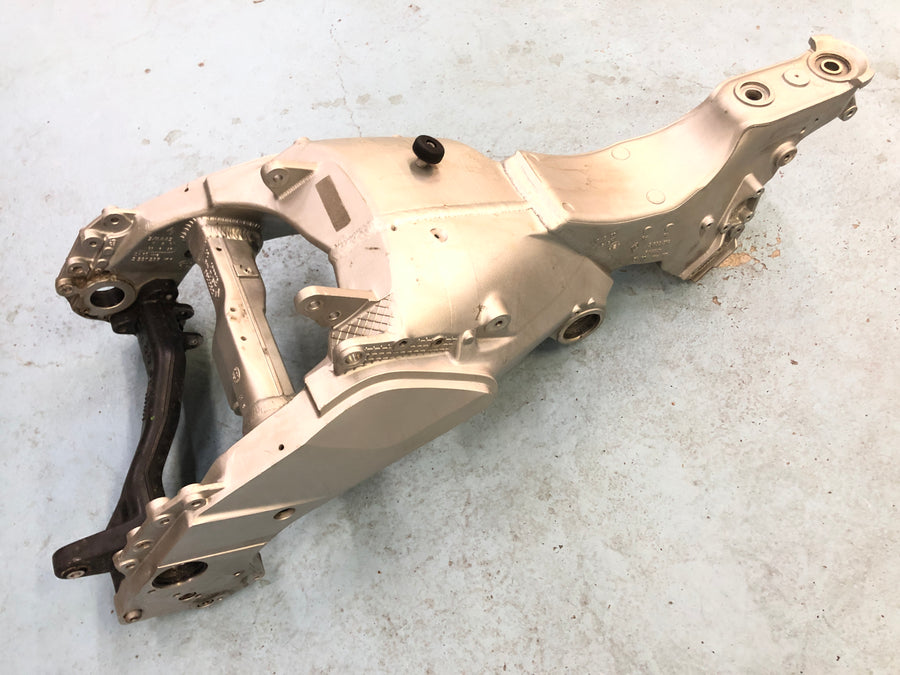 <b>Varaosa:</b> BMW K 1200 LT [2002] - raam dokumentidega
