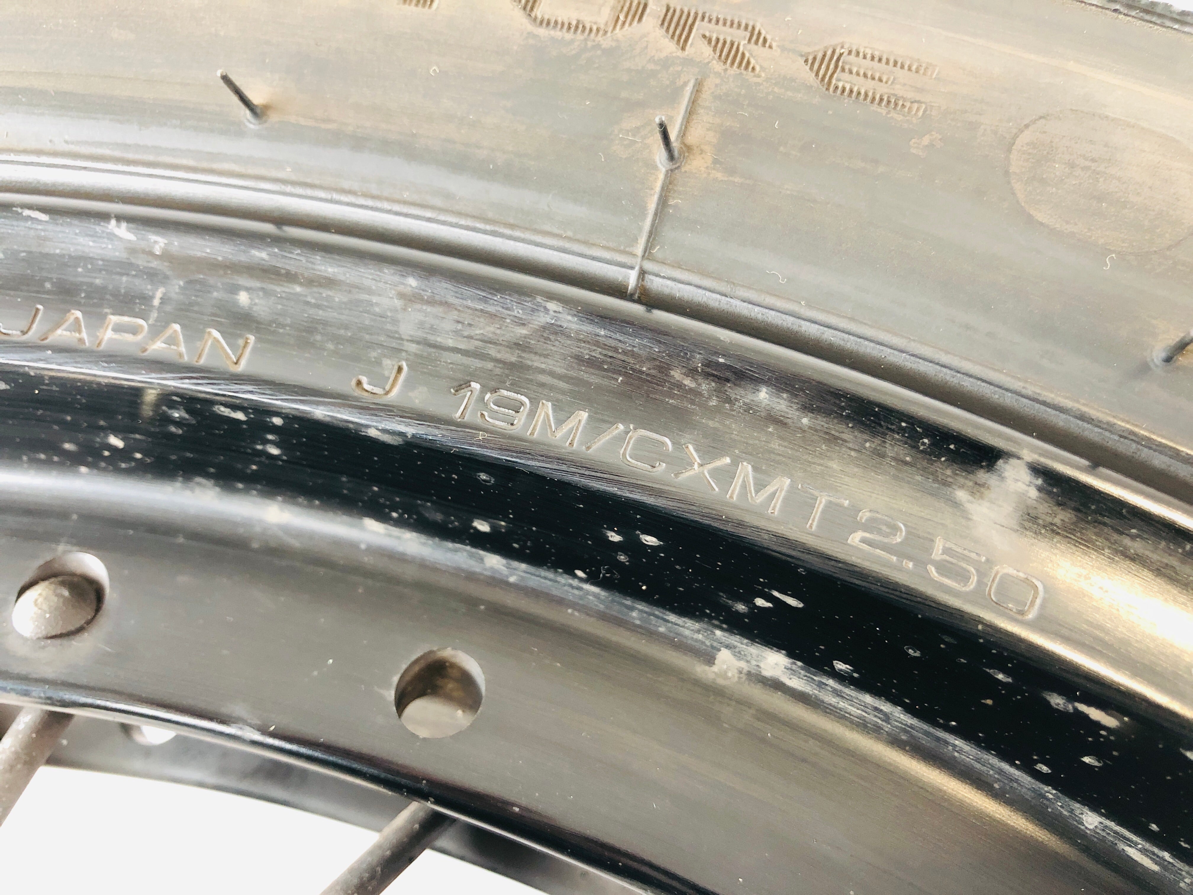 YAMAHA XT 1200 Z Super Tenere DP01 [2012] - Front Wheel Wheel Rim