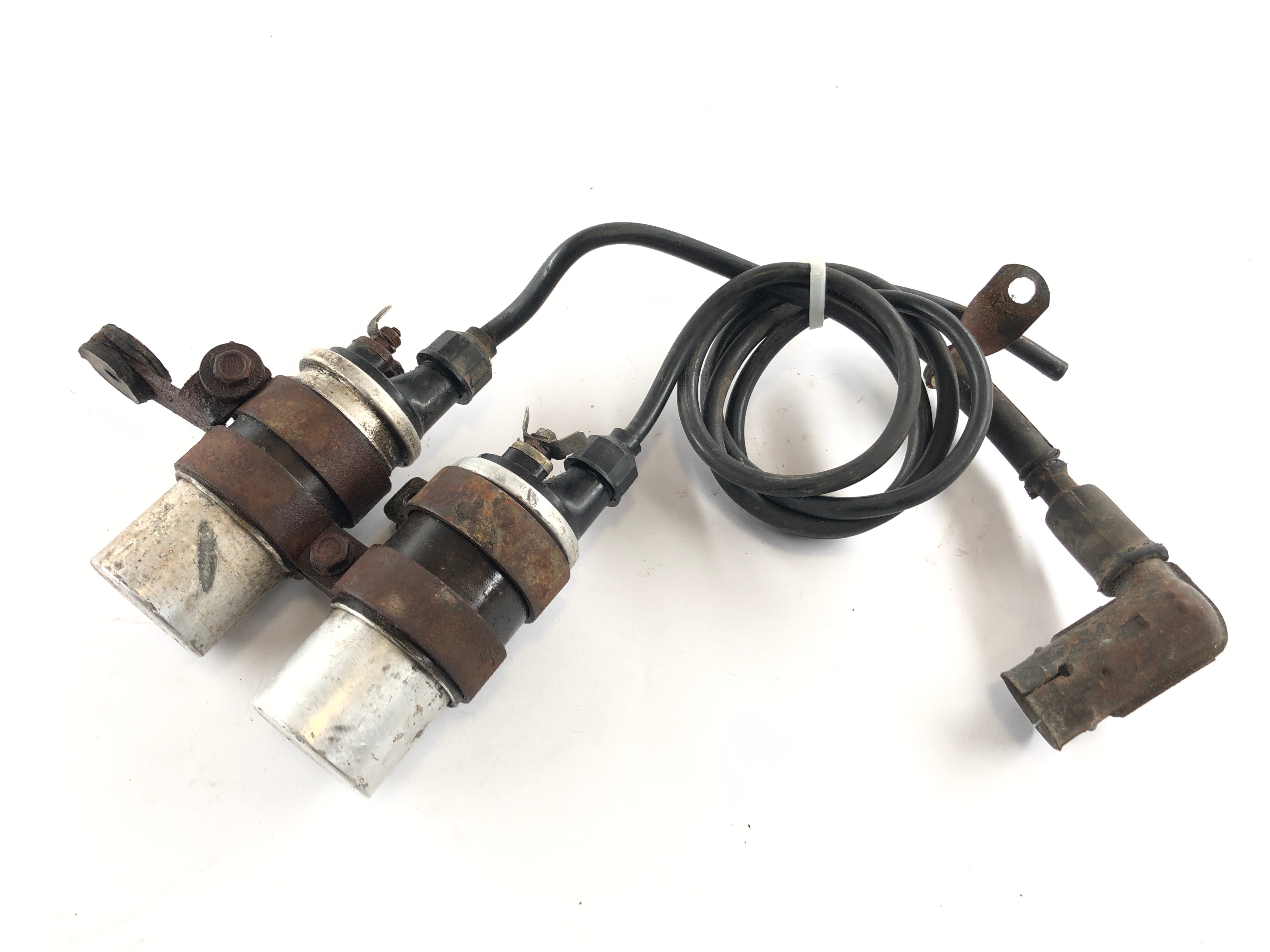 Moto Guzzi 850 -T3 VD [1979] - Coil di accensione con coppia di set di plug