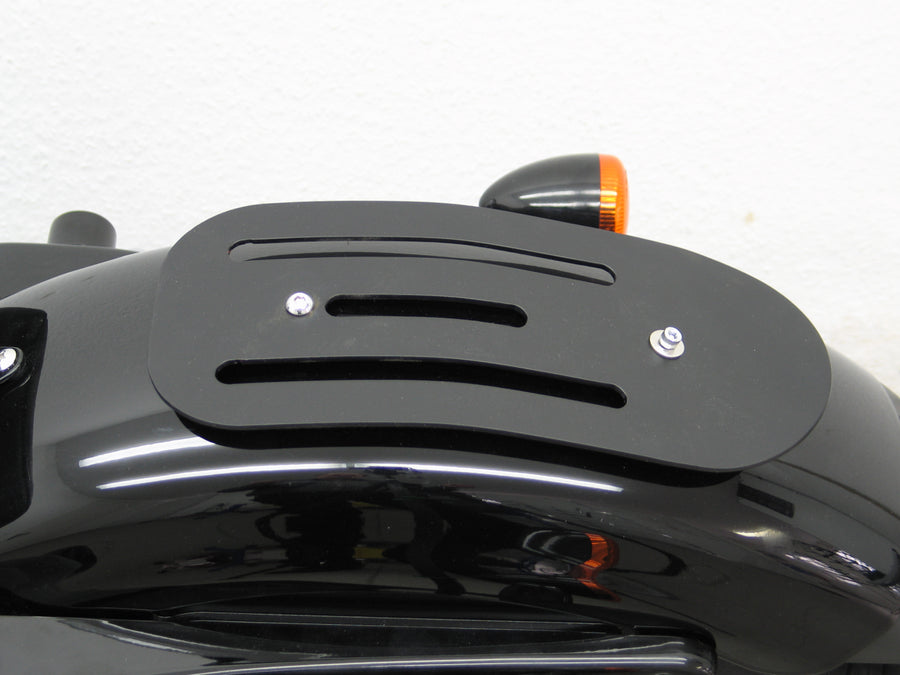 Harley Davidson Sportster Forty-Eight [2010-2020] - Beifahrer-Rack aus Blech, schwarz