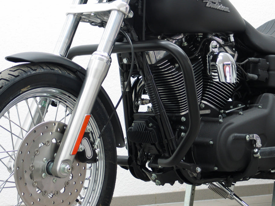 Harley Davidson Dyna Glide Low Rider [2015-2017] - ochranný lišta, velká verze vyrobená z 38 mm trubice, úhlový tvar, černá