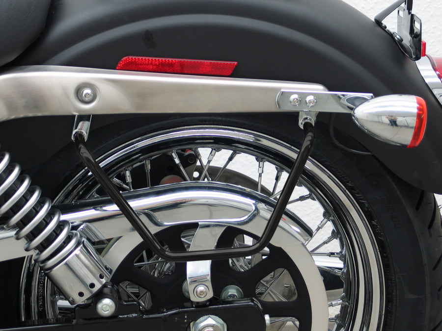 Harley Davidson Dyna Modelle 2006-2017 mit Ausnahme von Dyna Street Bob (FXDB) 2009-2017 [2006-2017] - Packtaschenbügel, schwarz