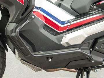 Honda X-ADV 750 [2017-2020]  - 保護バーの下、黒