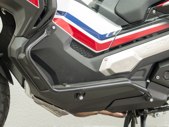 Honda X-ADV 750 [2017-2020]  - 保護バーの下、黒