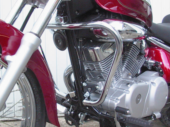 Suzuki VL 125 LC Intruder [1999-2007]-PROBEK PROCETYCZNY (DODNI B Z WADYKI OPTYCZNĄ)