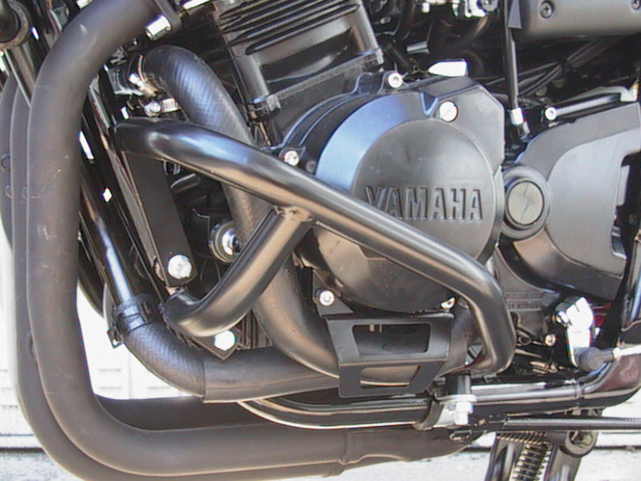 Yamaha FZS 600 Fazer [2000-2003] - barre de protection moteur, stable, noir