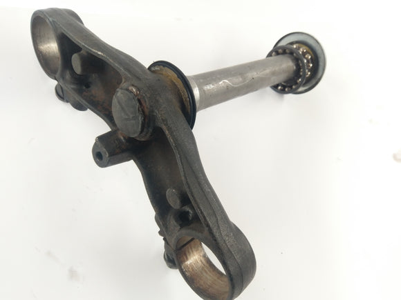 Honda CBR 900 RR Fireblade SC33 [1996] - Форк -мост ниже