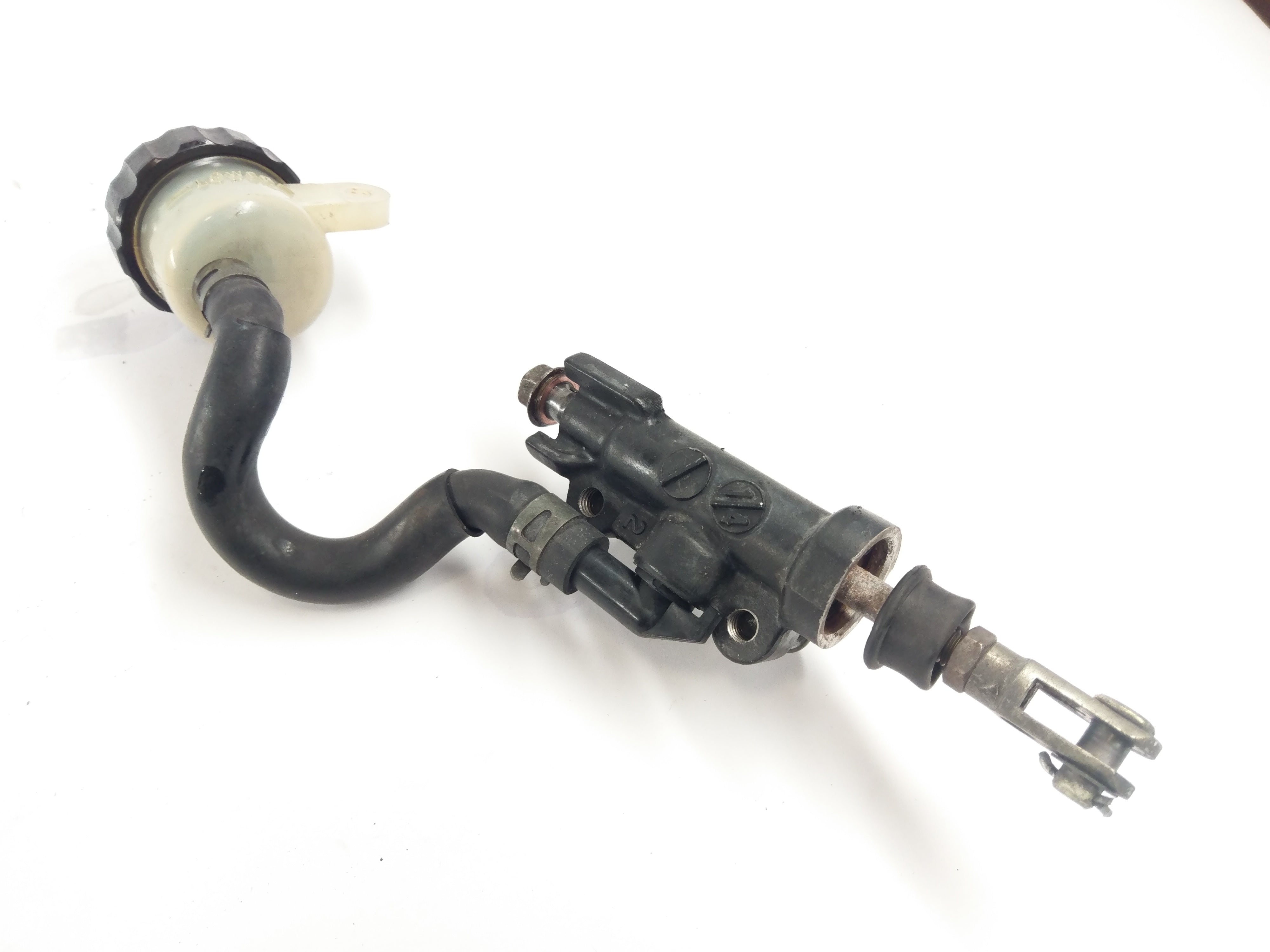 Yamaha YZF 750 R 4HN [1995] - rear brake pump