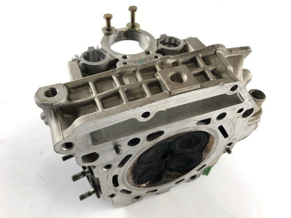 can on the Spyder SM5 [2009]  - 後部シリンダーのシリンダーヘッド