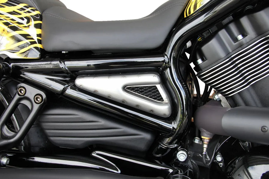Harley Davidson V-Rod [CULT WERK] – Tampa do tanque