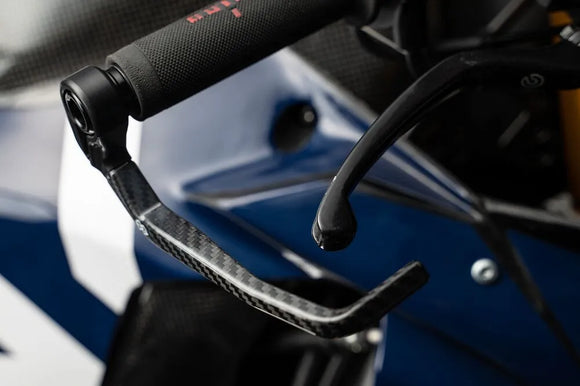 ducati hypermotard 950 [GILLES TOOLING] – Karbon-Kupplungshebelschutz