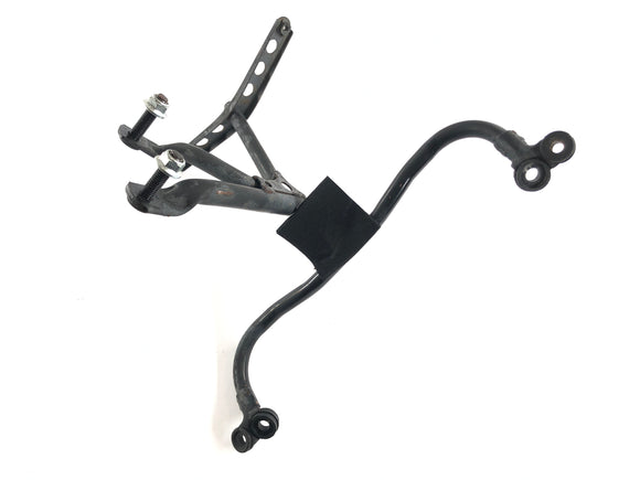 Yamaha YZF 750 R 4NHN [1995] - Hlavník sestupů