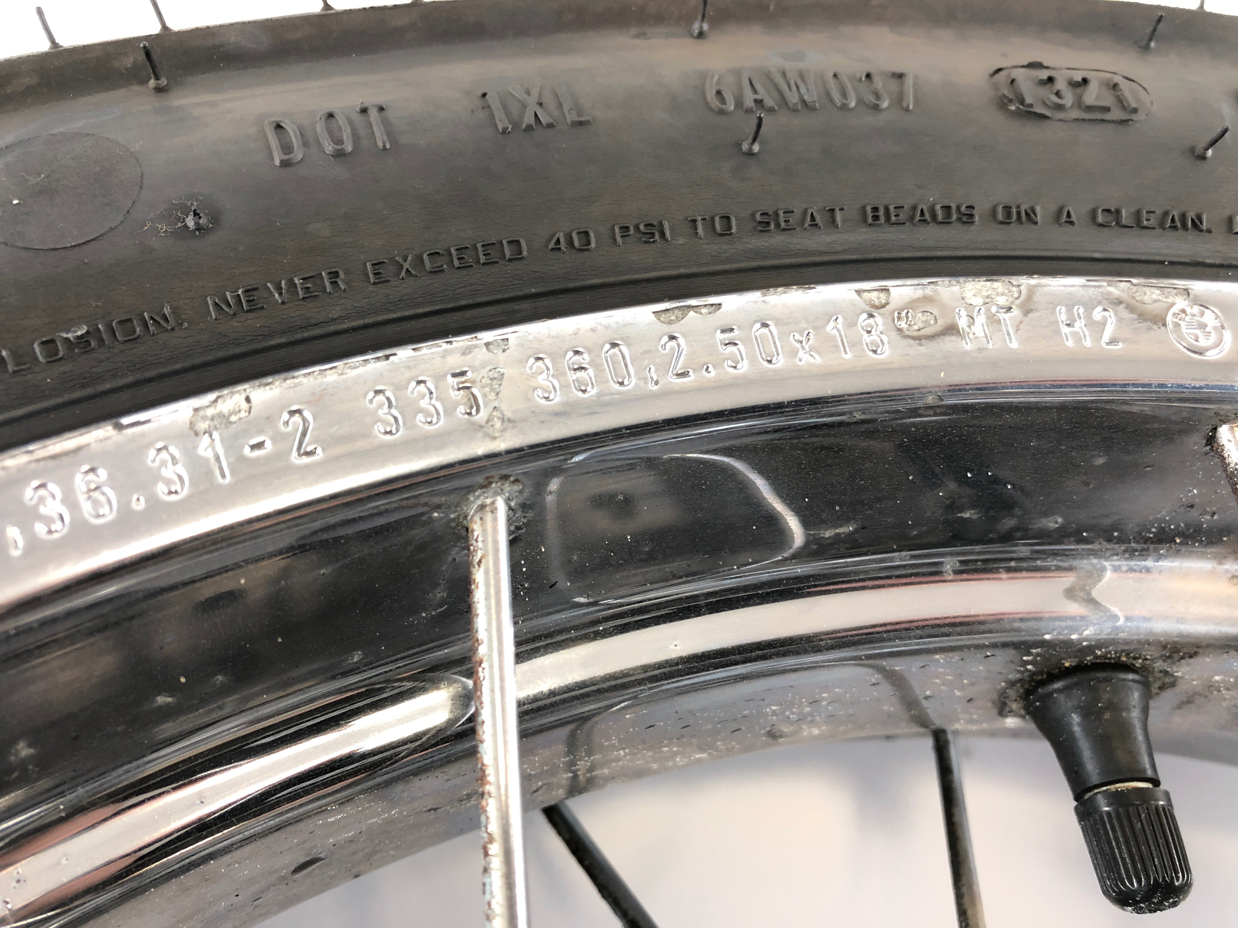 BMW R 1200 C 259C [1998] - Front wheel rim