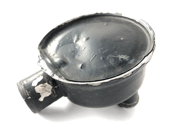 Aprilia RSV 1000 RR Factory [2009] - Вентиляция двигателя