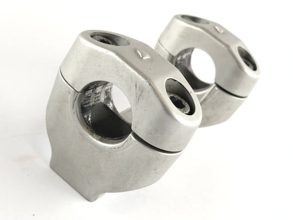 Ducati Multistrada 1000 DS [2003] - Handlebar mount riser