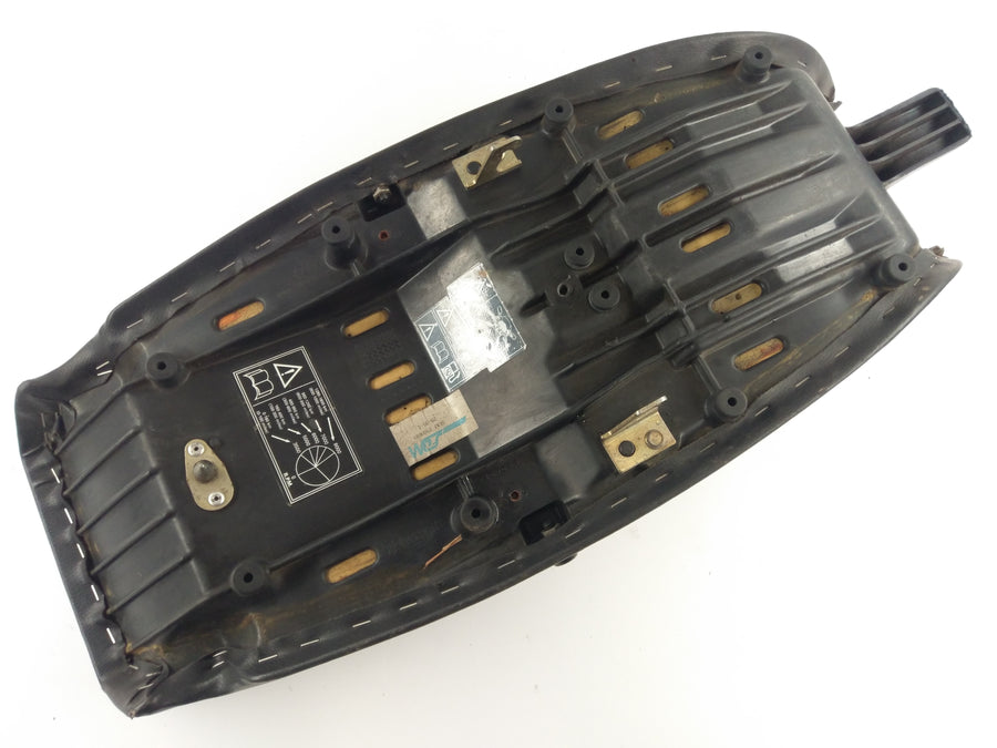 Triumph Trophy 900 T300 [1992] - Bünde -täckning skadad