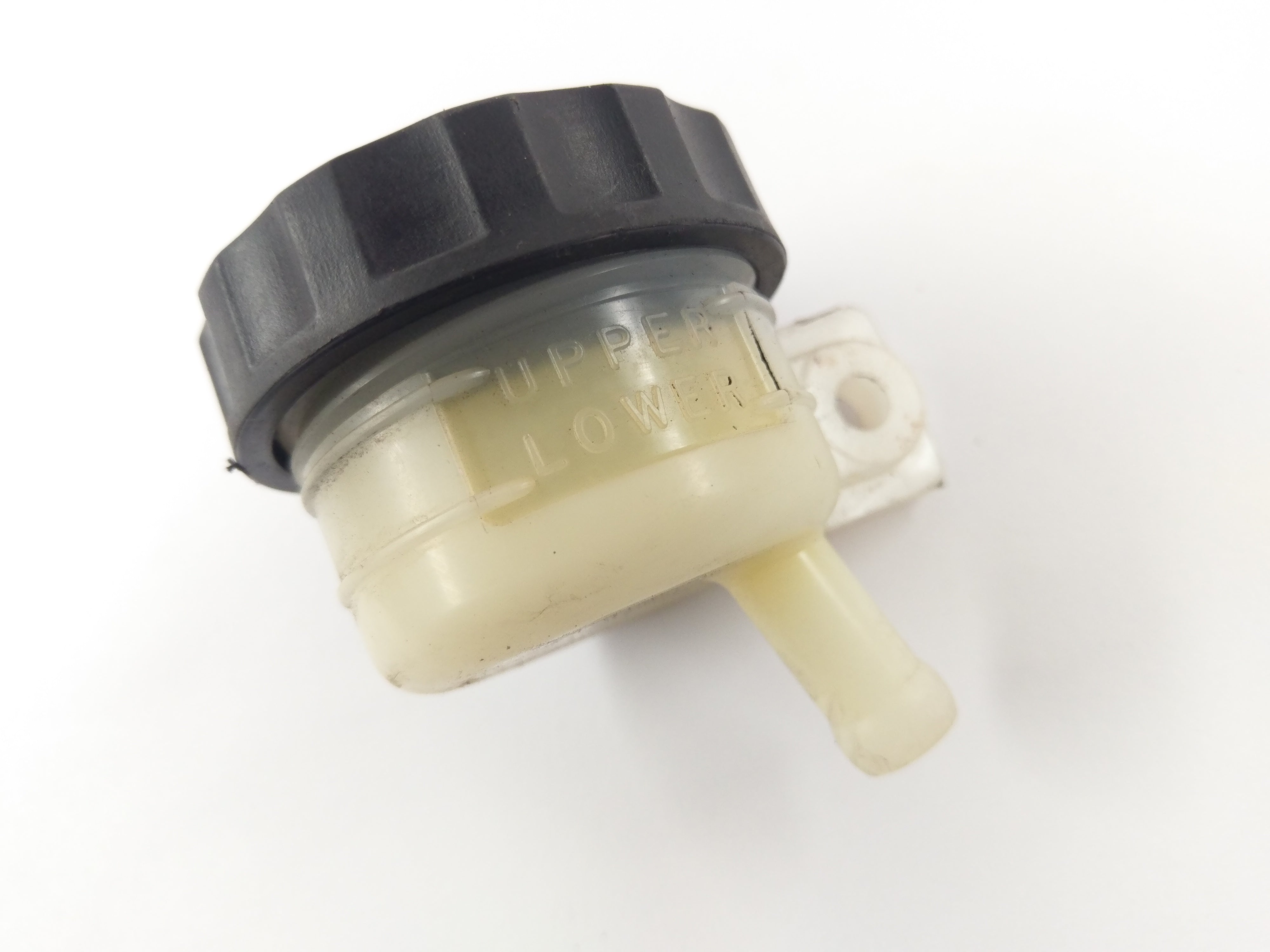 Kawasaki 1500 VN-15 SE VNT 50 A[1989] - Brake fluid reservoir rear