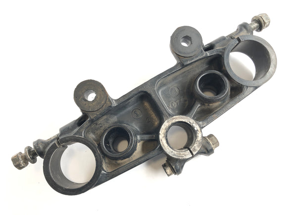 スズキDR 600 SN41A [1986]  - 上記のフォークブリッジ