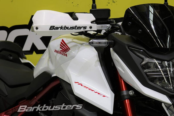 Honda Cb 750 Hornet [BARKBUSTERS] - Zestaw okuć do mocowania dwupunktowego