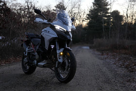 Ducati Multistrada V4 [DENALI] - Wspornik górny światła drogowego - 0