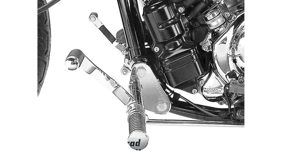 Yamaha Xvs 650 [BURCHARD EXCELLENCE] - vorverlegte Fußrastenanlage mit ABE, +12 cm, Kawasaki XVS 650 Drag Star /Classic, Ness gefräst, chrom