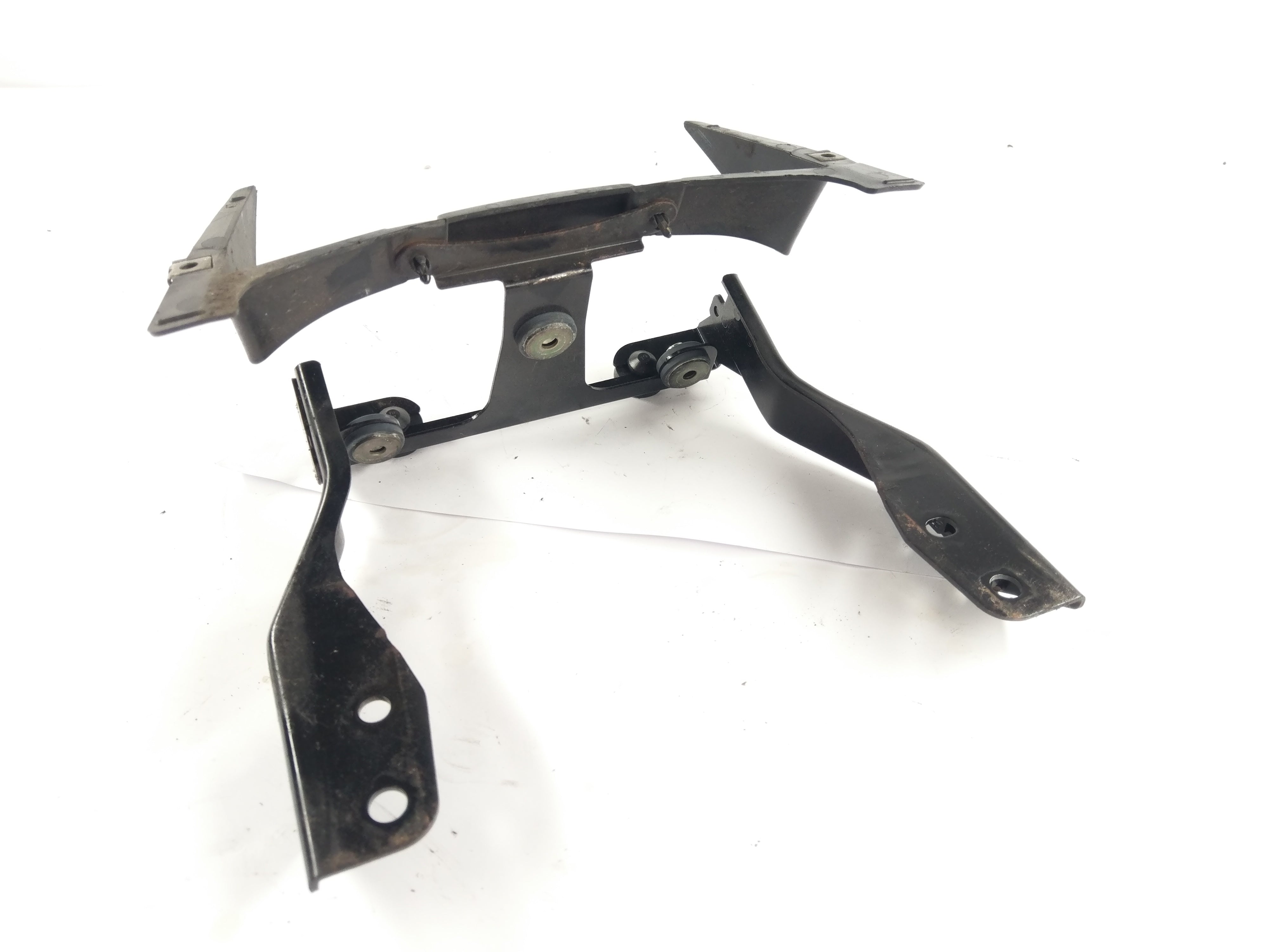 Yamaha XJR 1300 RP10 (2006) - Fairing bracket subframe front