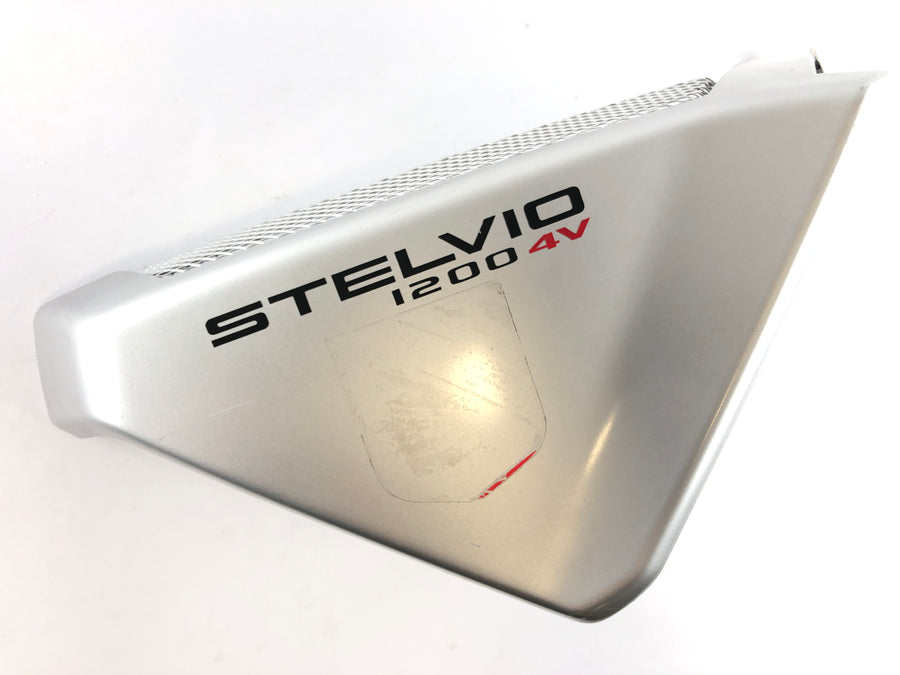 Moto Guzzi Stelvio 1200 8v [2011] - sidoskydd höger beklädnad