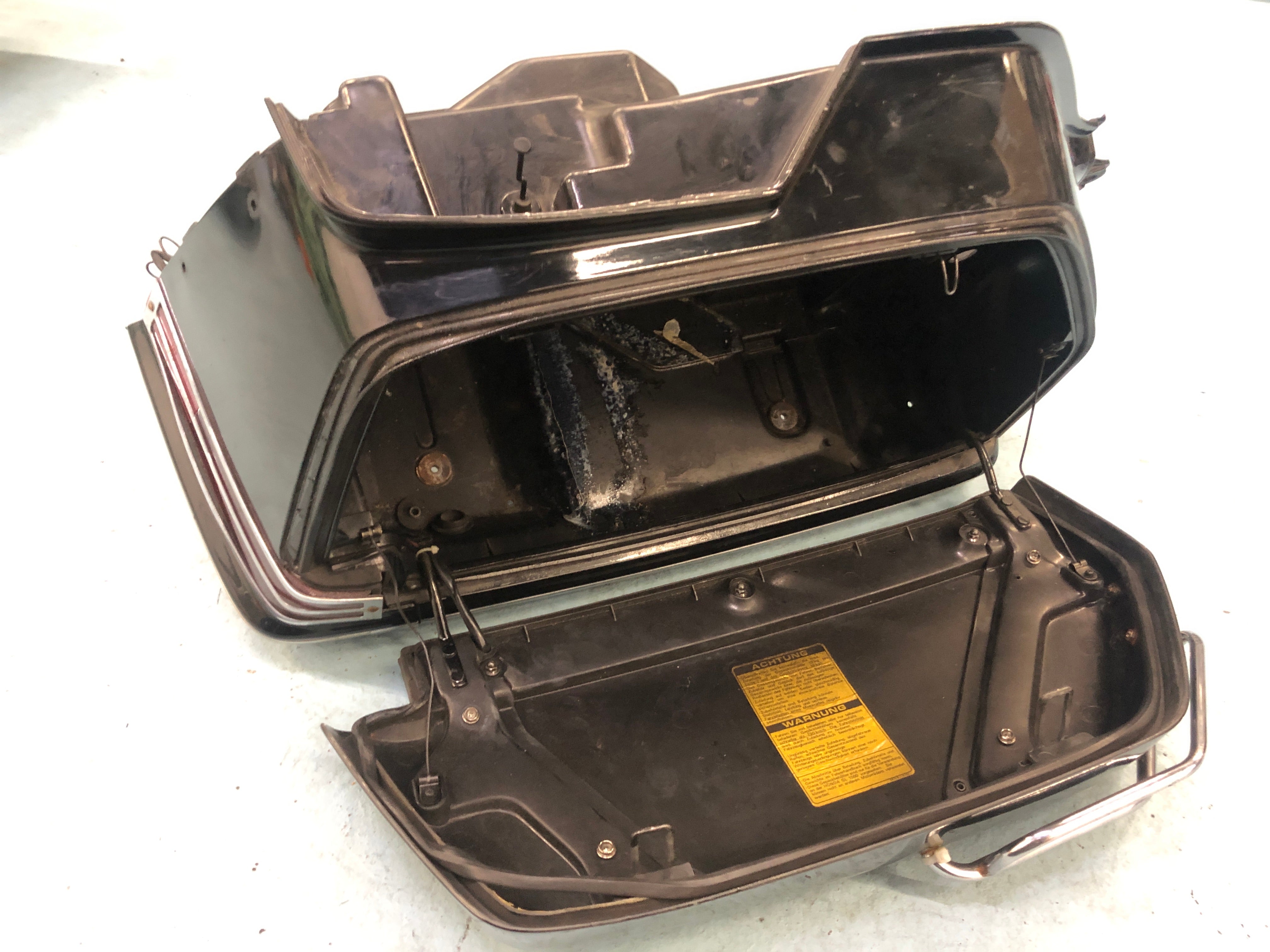 Honda GL 1500 Goldwing SC22 [1988] - Case side case right