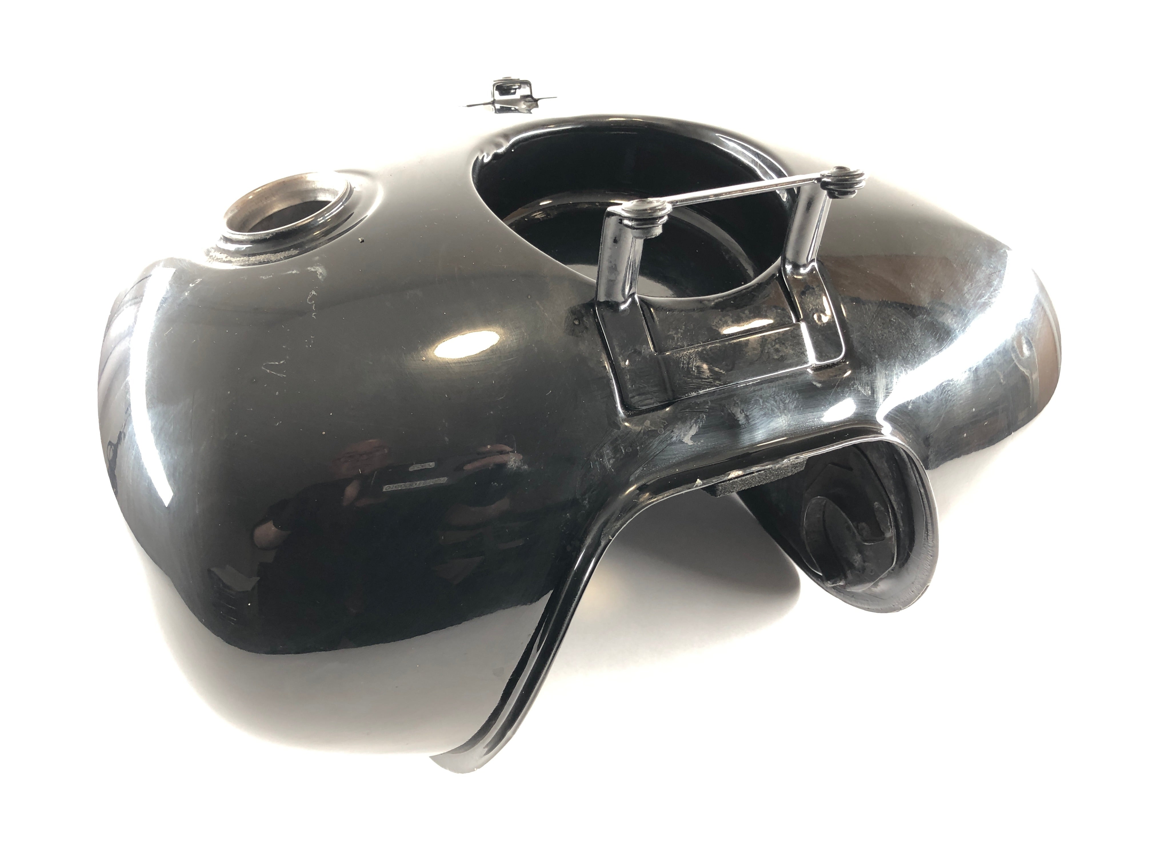 Yamaha XVS 650 Drag Star 4VR [1997] - Fuel tank