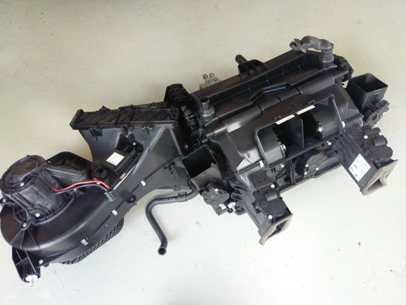 保时捷Panamera Turbo [2010]-Bläskasten气候盒气候加热器加热壳