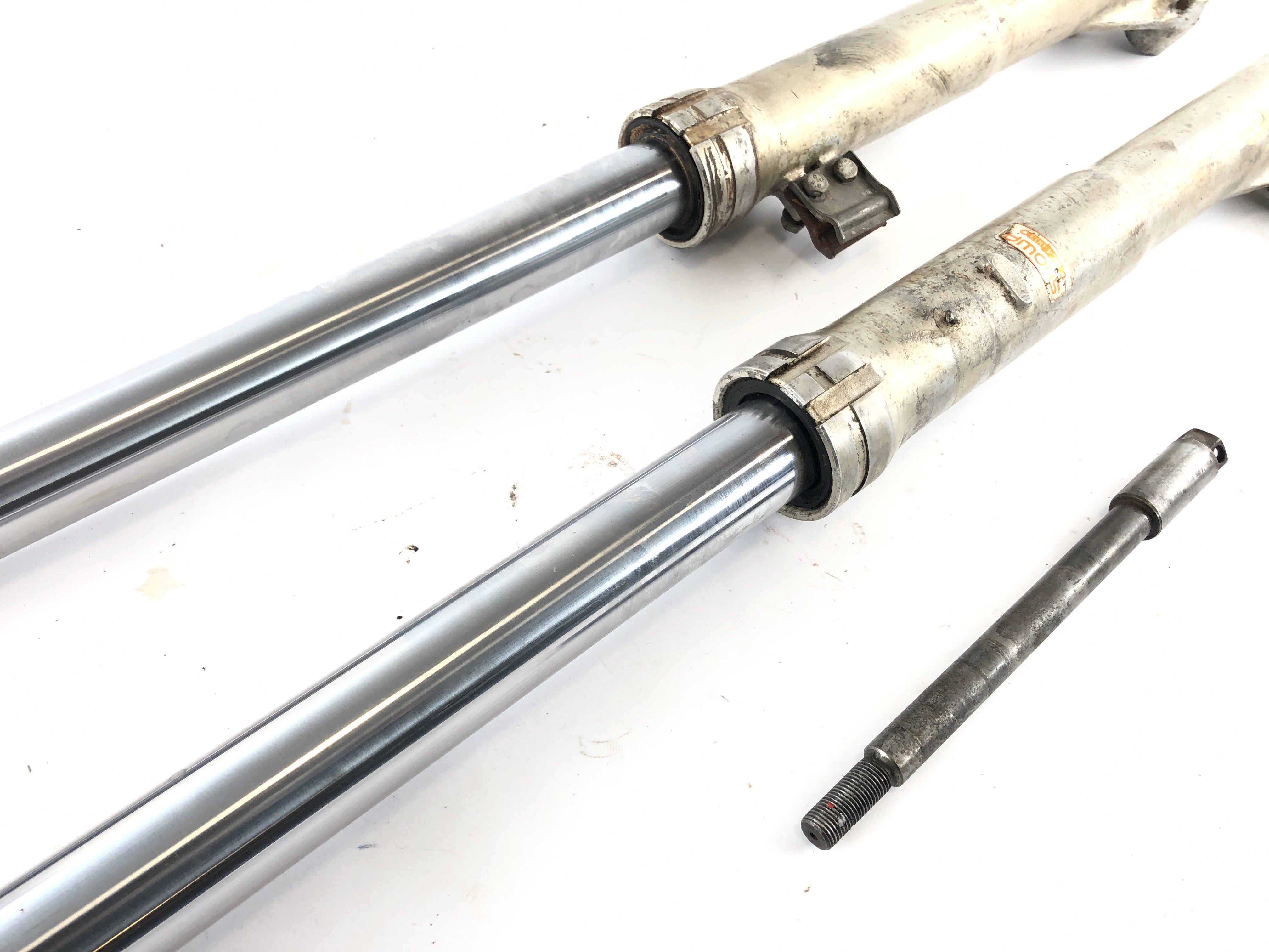 Honda XL 500 R PD02 [1983] - Fork Telescopic fork with axle