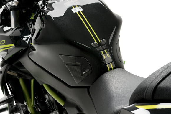 KAWASAKI Z 650 [2025] – Spezifischer Tankschutz – Carbon look