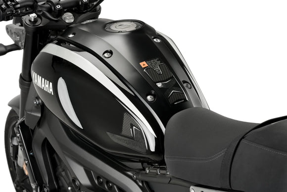YAMAHA XSR 900 [2021] – Erityinen säiliön suojaus – Carbon look