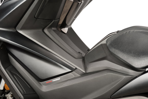 KYMCO AK 550 [2023] – Scratch Saver Tank Protector – Musta