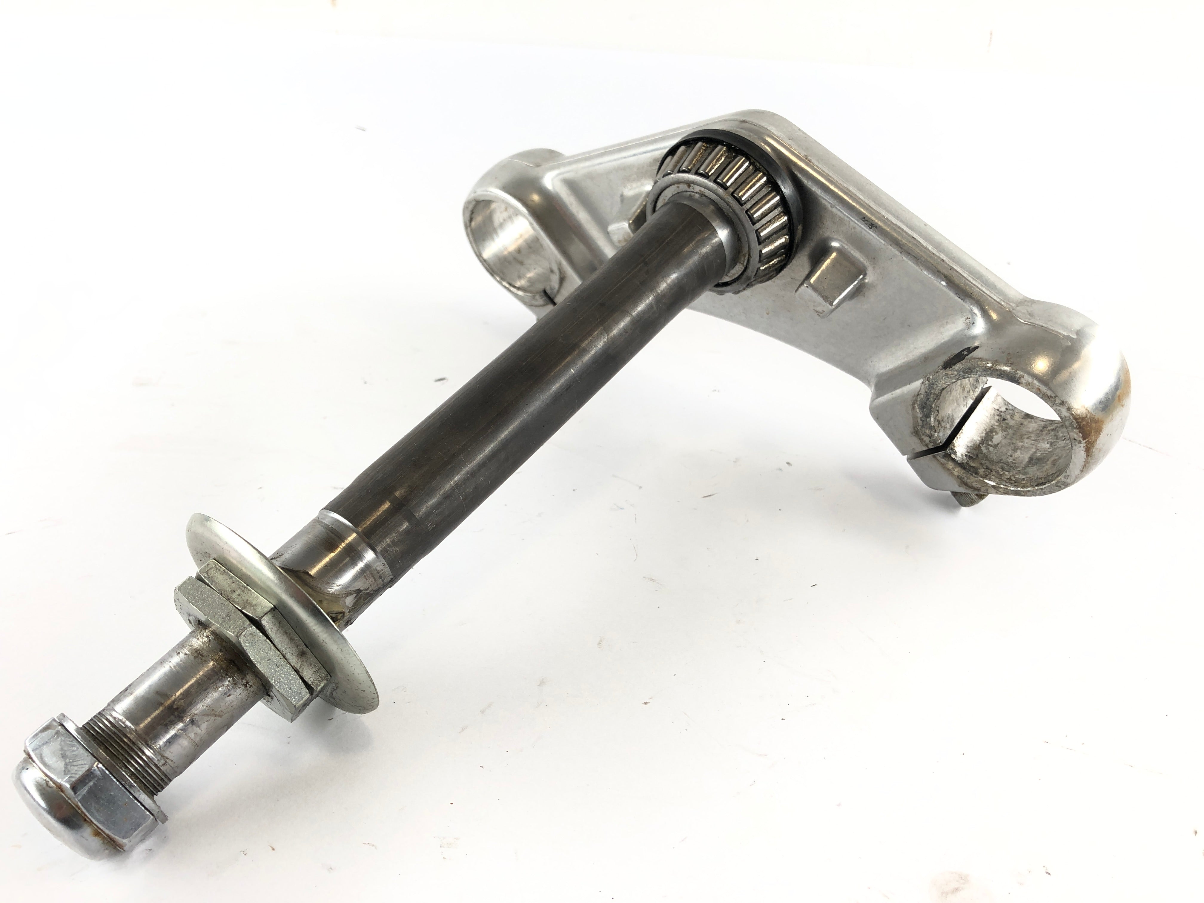 Triumph Thunderbird 900 RT T309 [1997] - lower triple clamp - 0